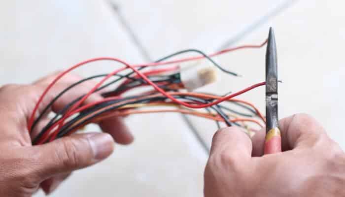 Electrical Wire Repair With Pliers Content